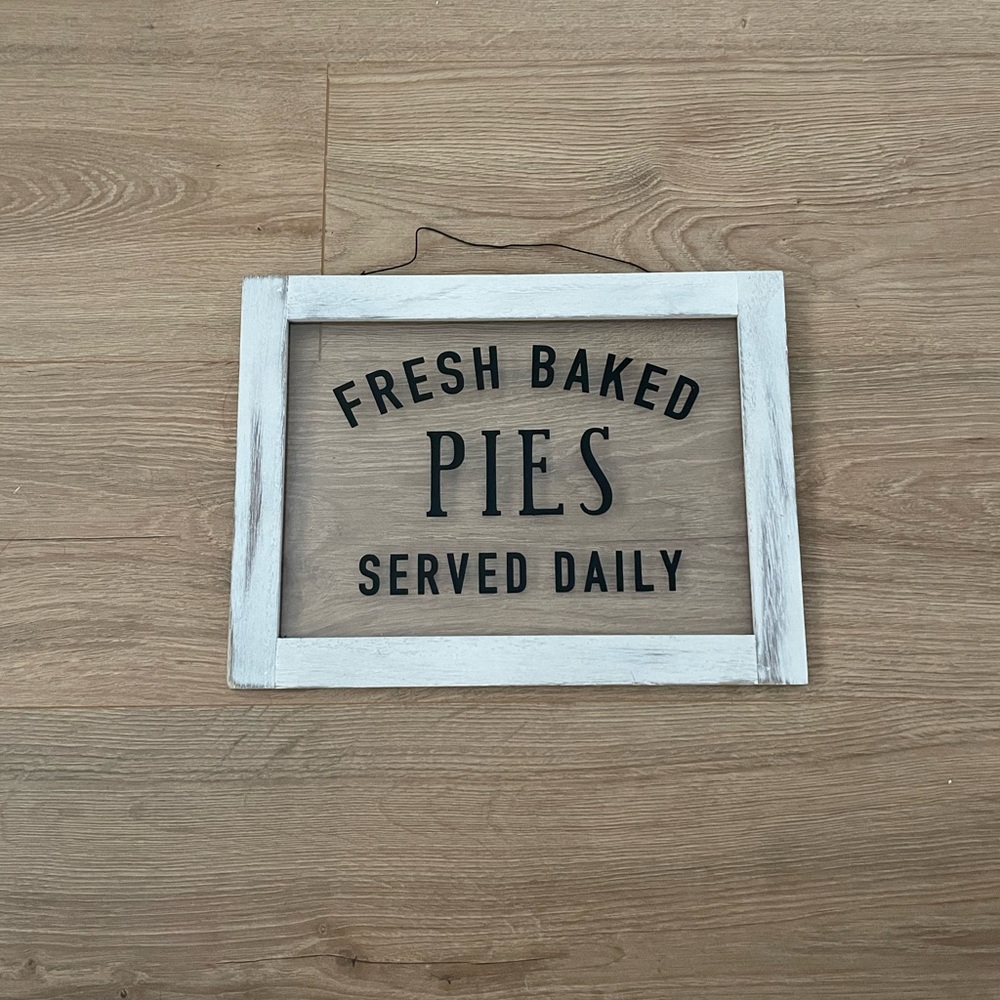 Fresh Baked Pies Decorative Sign
